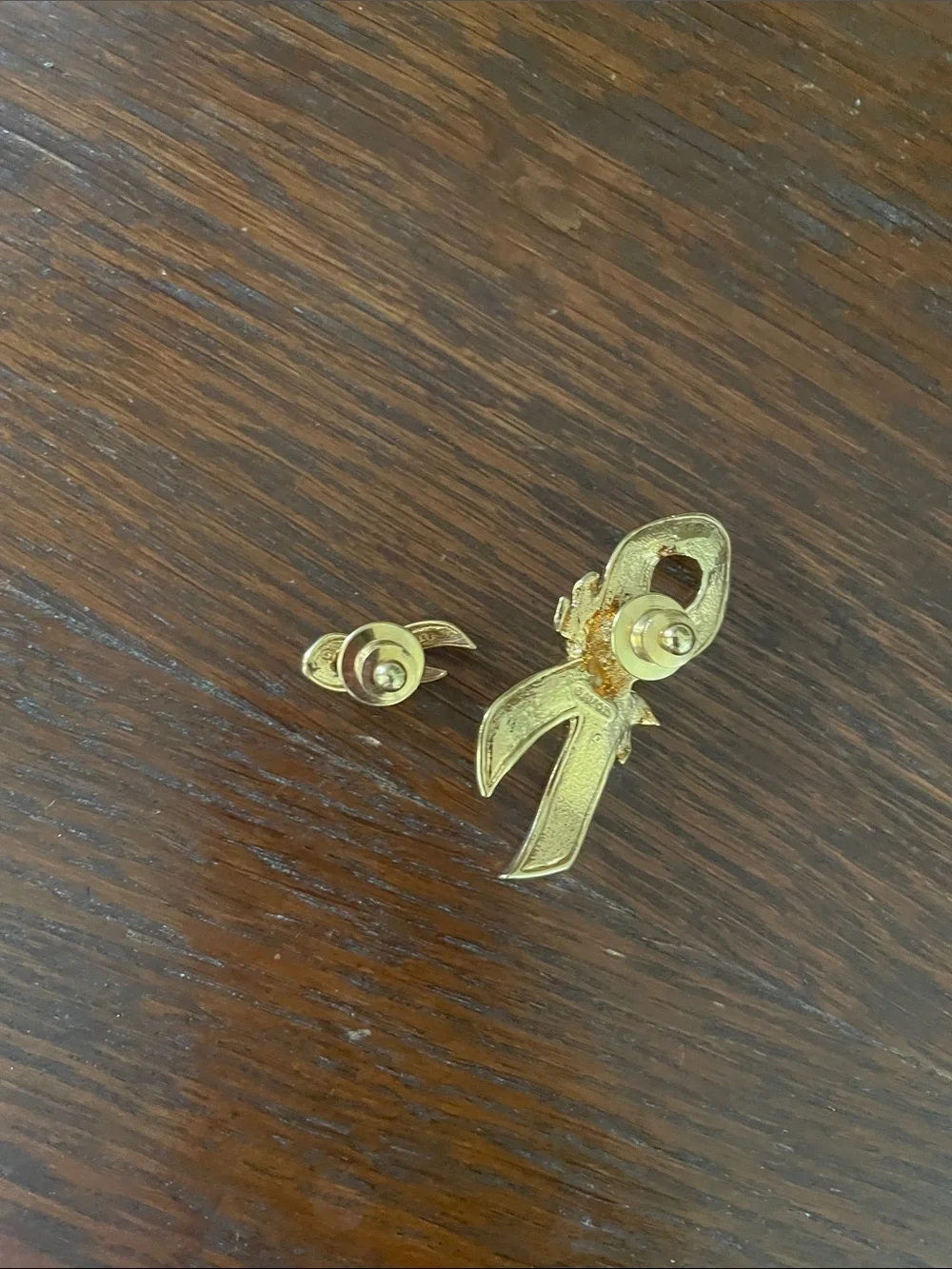 N/A elegant gold